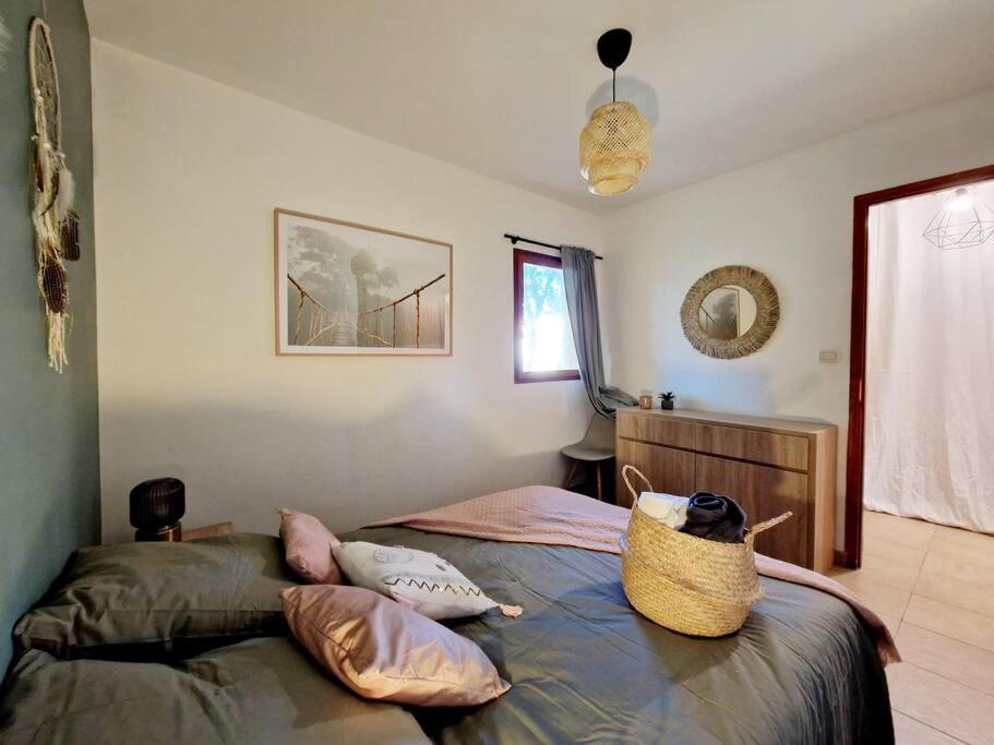 Mini Villa 69 - Piscine Chauffee セラ・ディ・フェロ エクステリア 写真